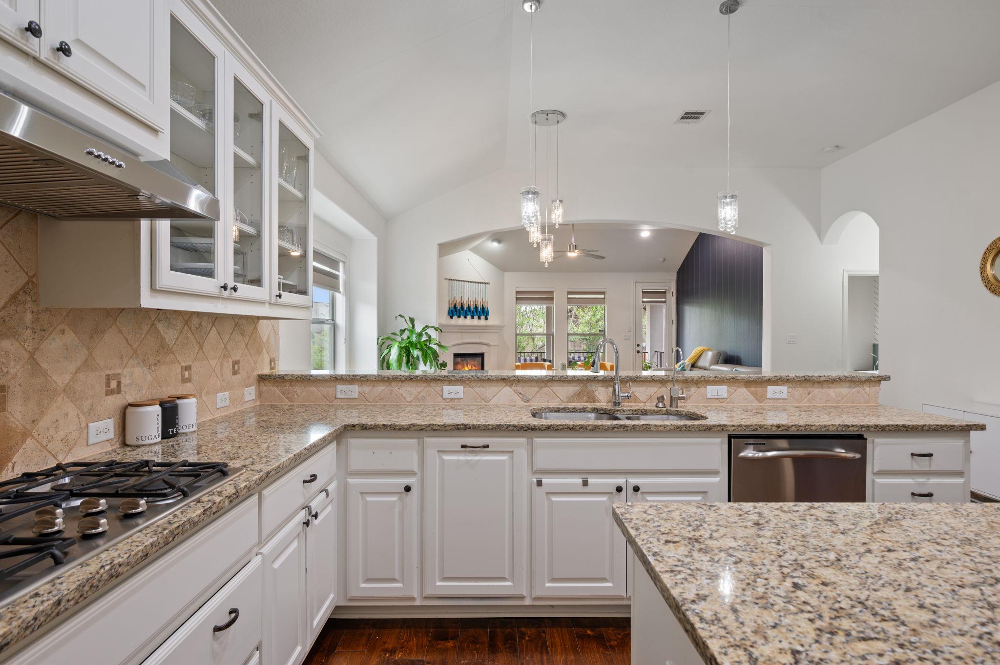 4220 Tambre Bend Austin TX 78738