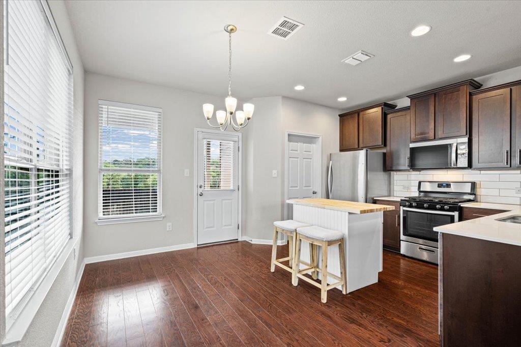 1012 Goldilocks Lane Manchaca TX 78652