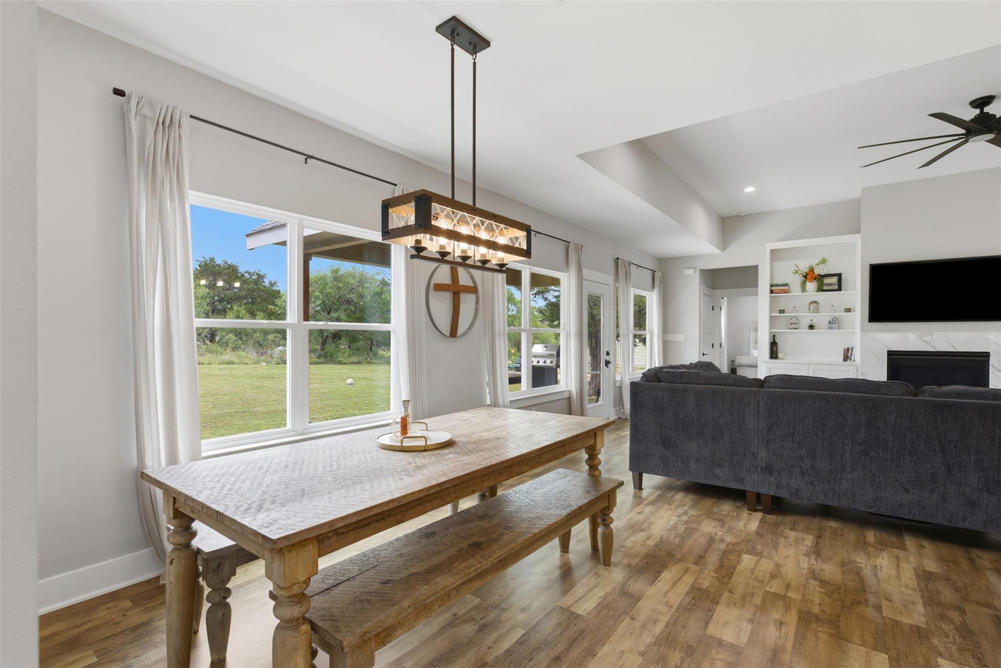 414 Wesley Ridge Drive Spicewood TX 78669