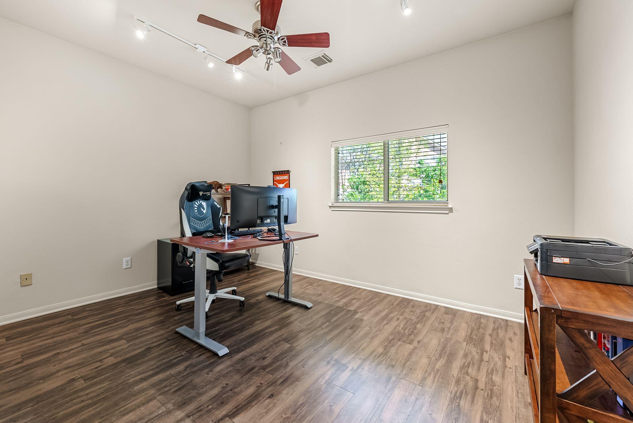 4512 Slickrock Cove Austin TX 78747