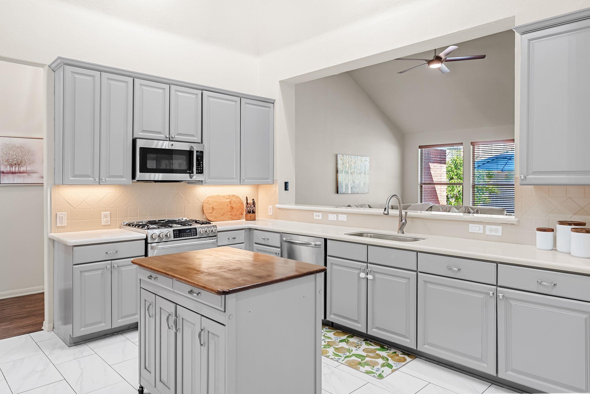 4512 Slickrock Cove Austin TX 78747