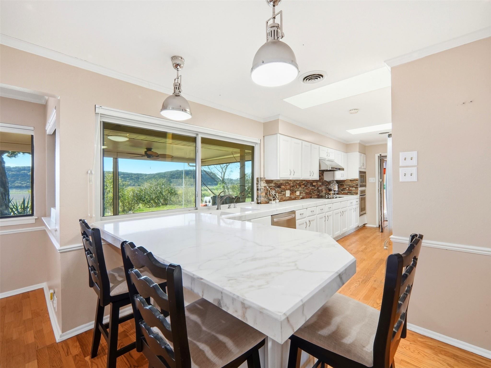 159 Thornton Lane Lakehills TX 78063
