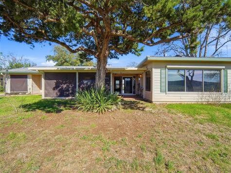 159 Thornton Lane Lakehills TX 78063