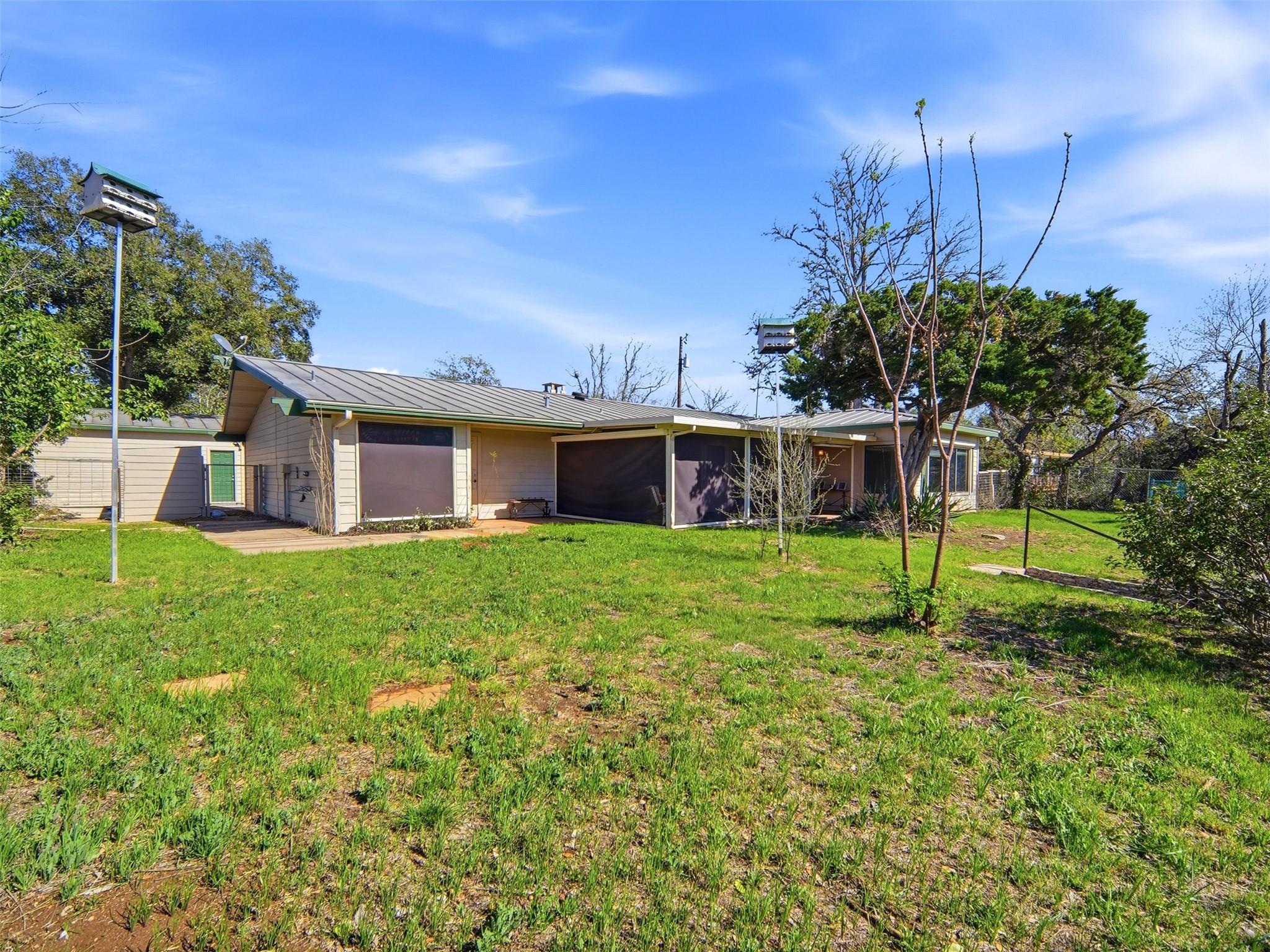 159 Thornton Lane Lakehills TX 78063