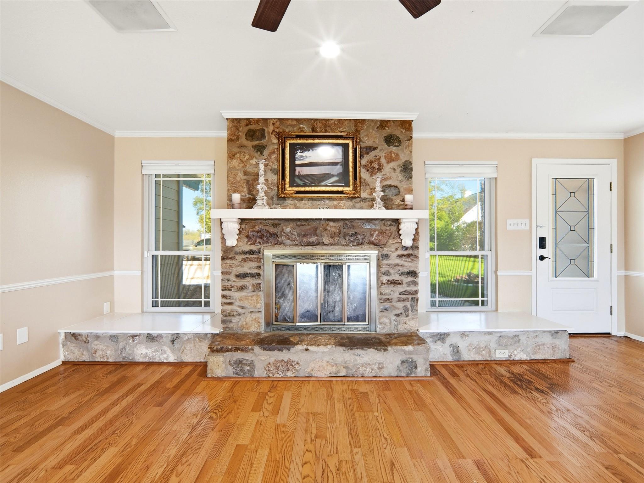 159 Thornton Lane Lakehills TX 78063