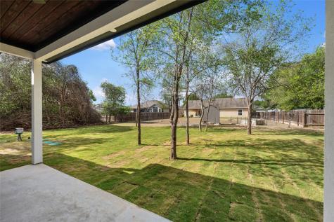 121 E Keomuku Lane Bastrop TX 78602