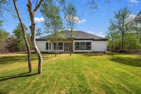 121 E Keomuku Lane Bastrop TX 78602