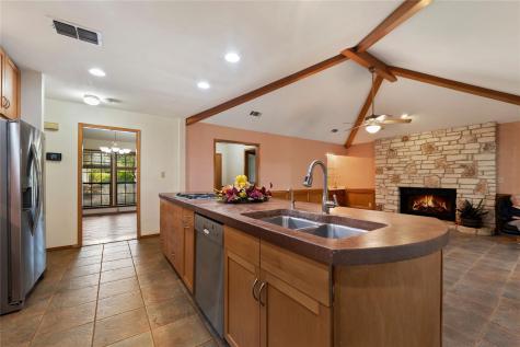 3805 Carmel Drive Round Rock TX 78681