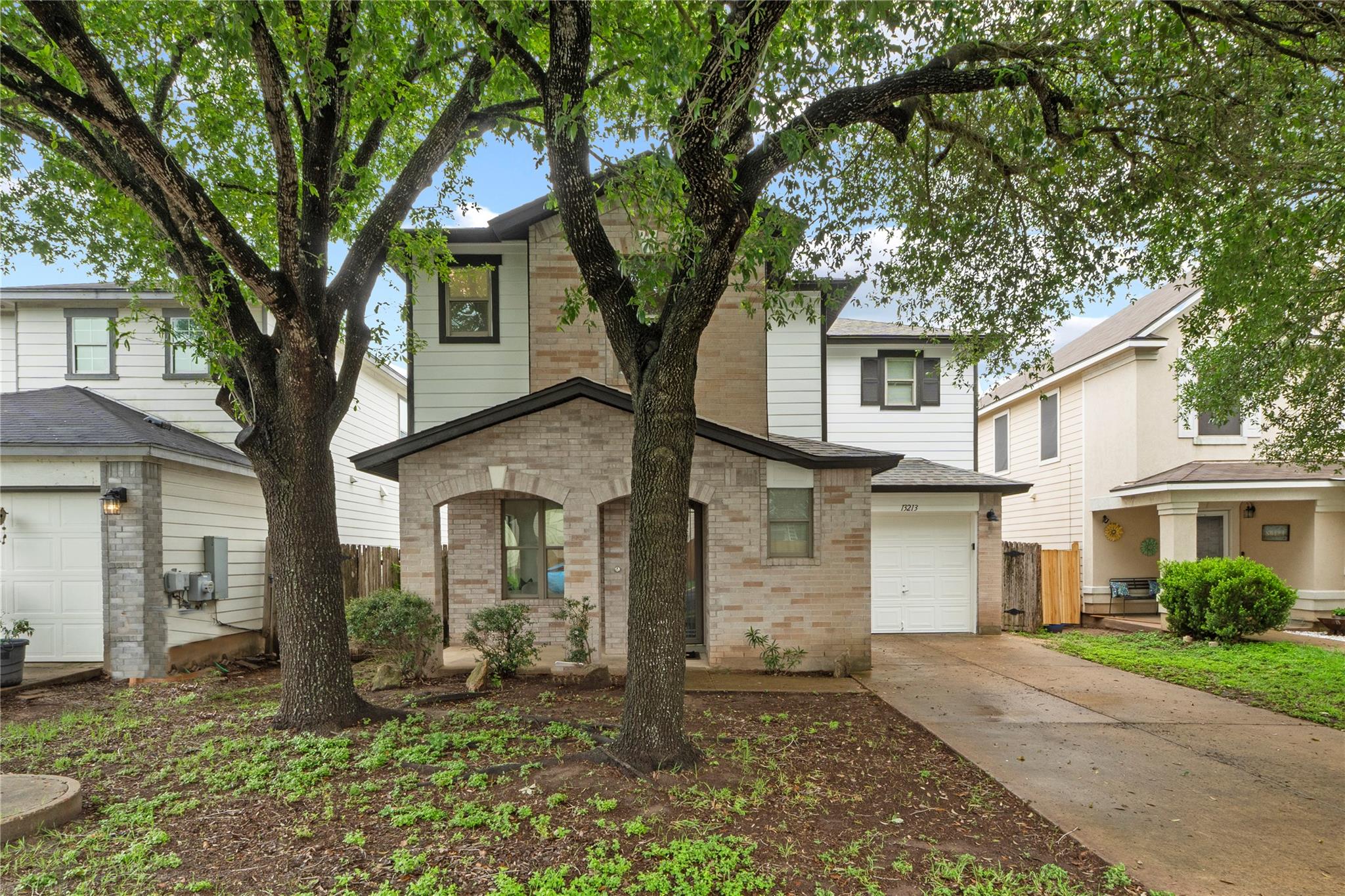 13213 Sea Biscuit Drive Del Valle TX 78617