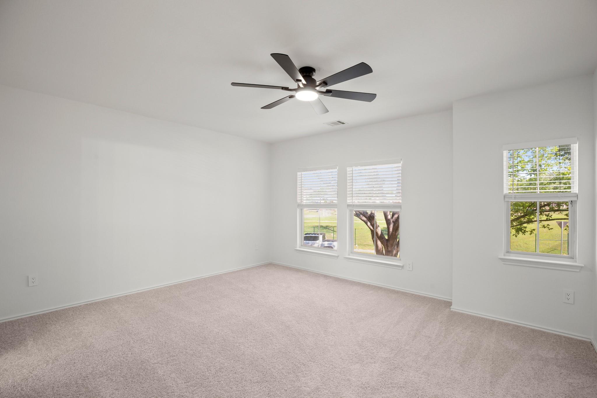 360 Sampson Kyle TX 78640