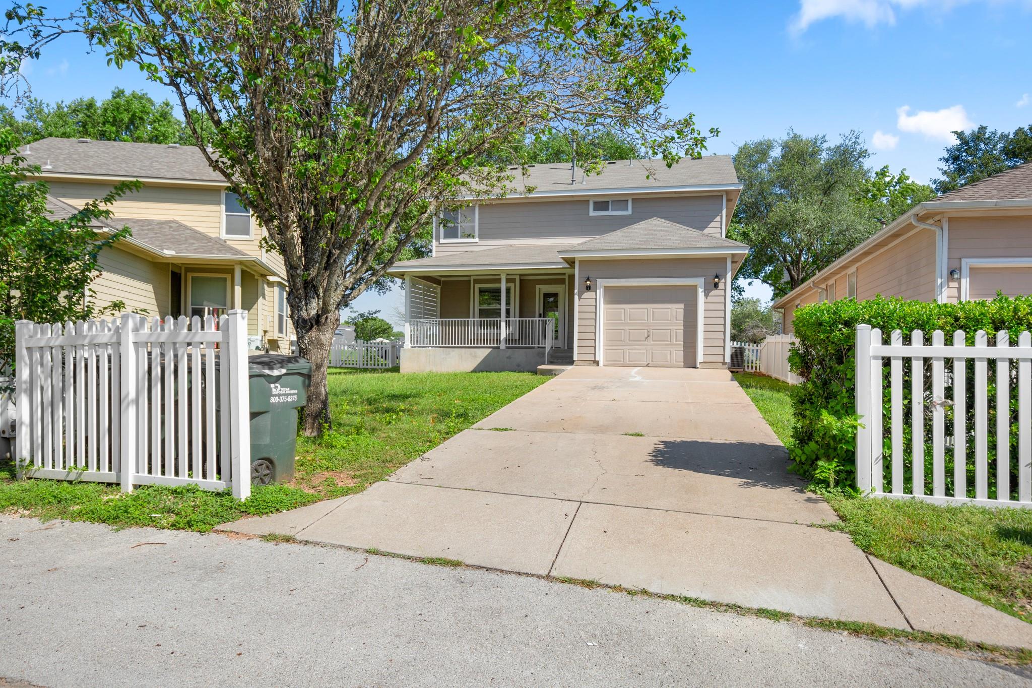 360 Sampson Kyle TX 78640
