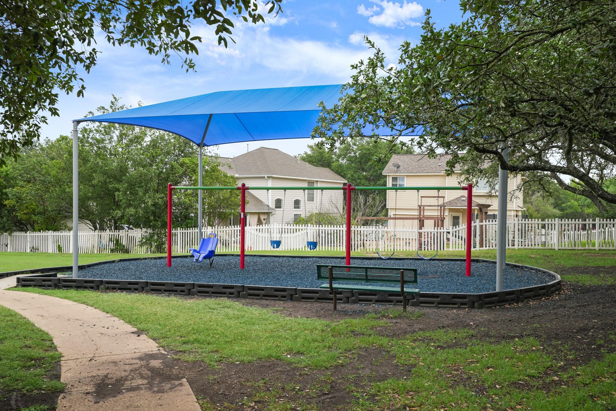 360 Sampson Kyle TX 78640