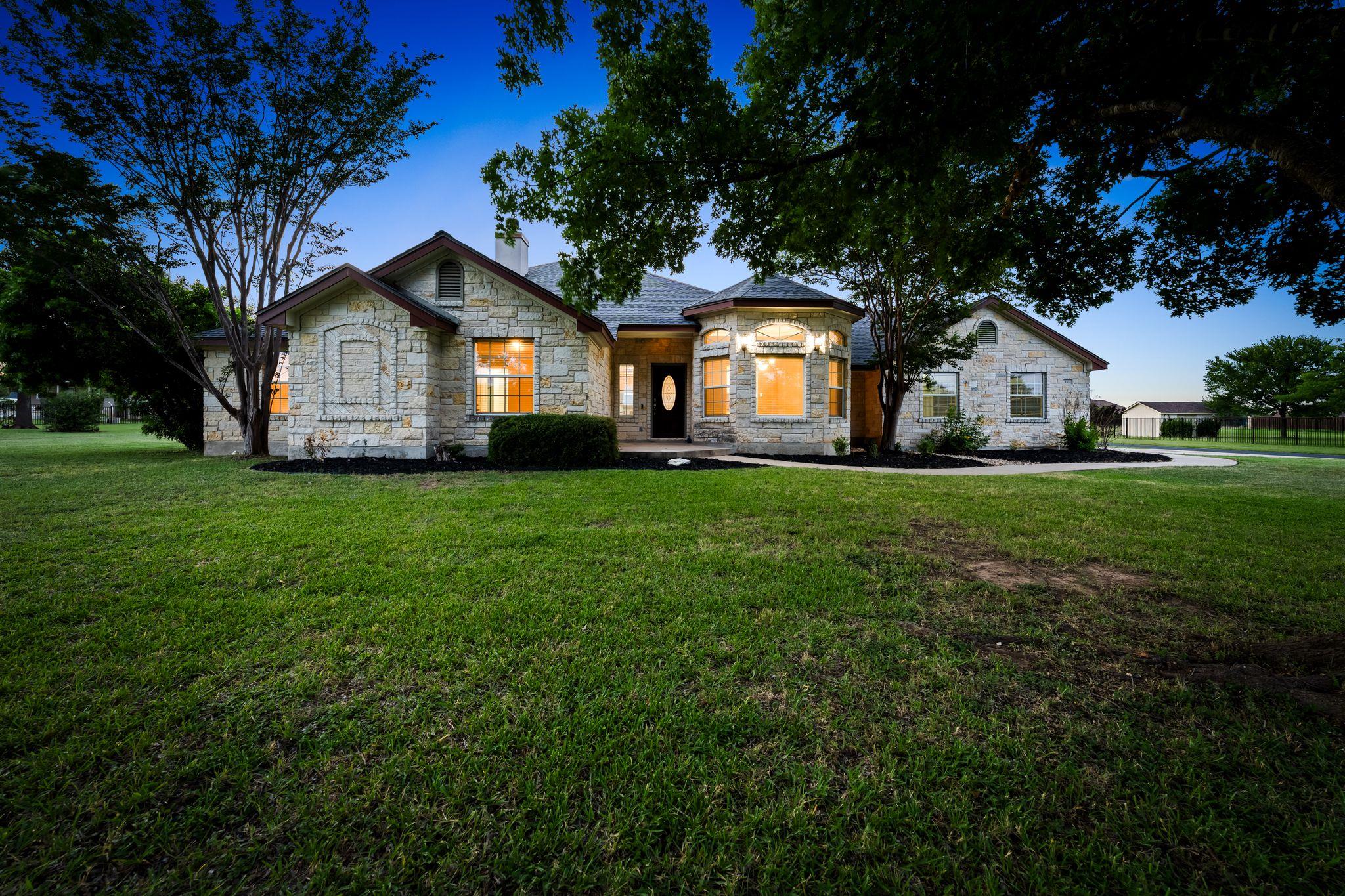 110 Starlight Trail Georgetown TX 78633