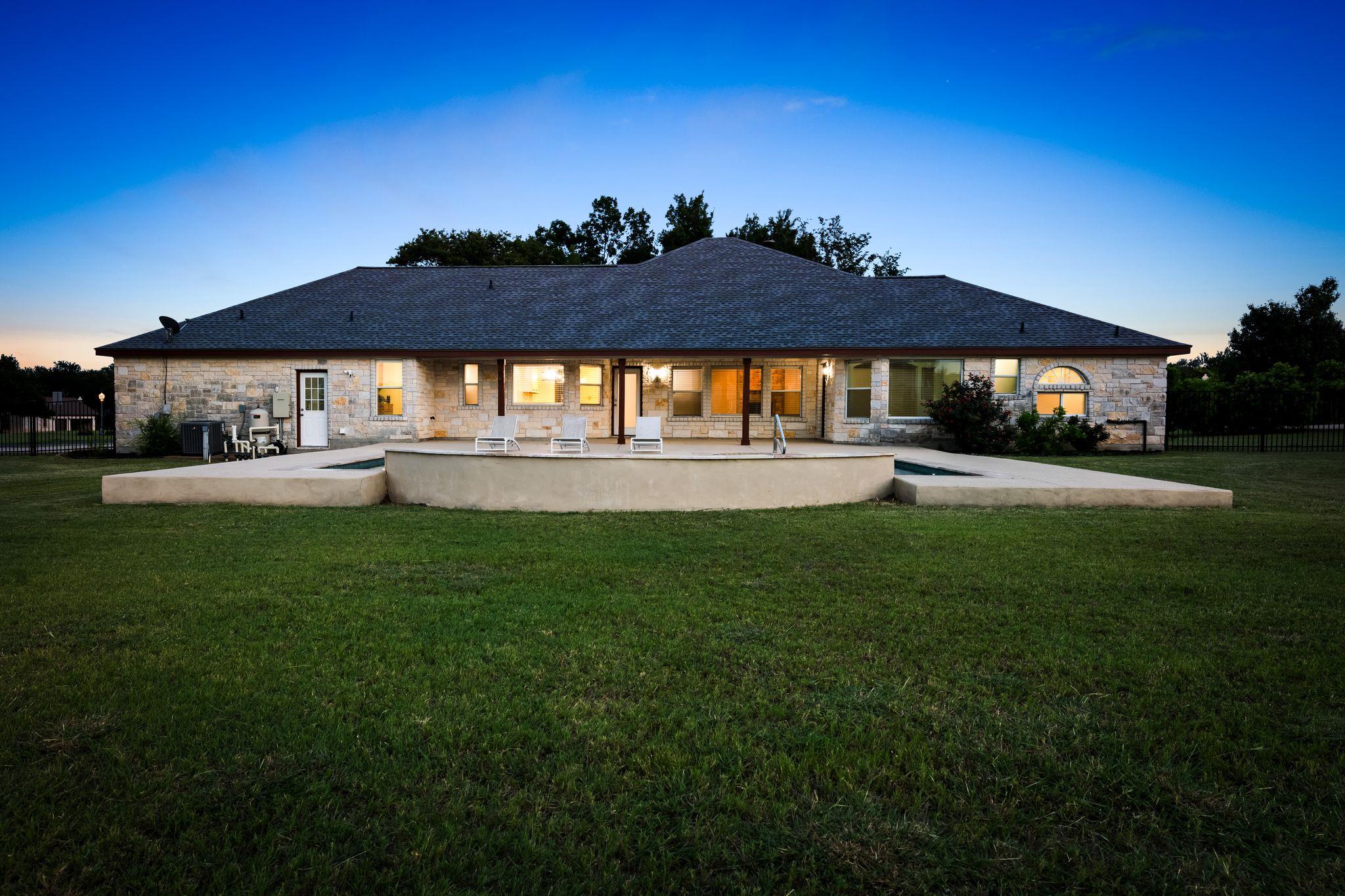 110 Starlight Trail Georgetown TX 78633