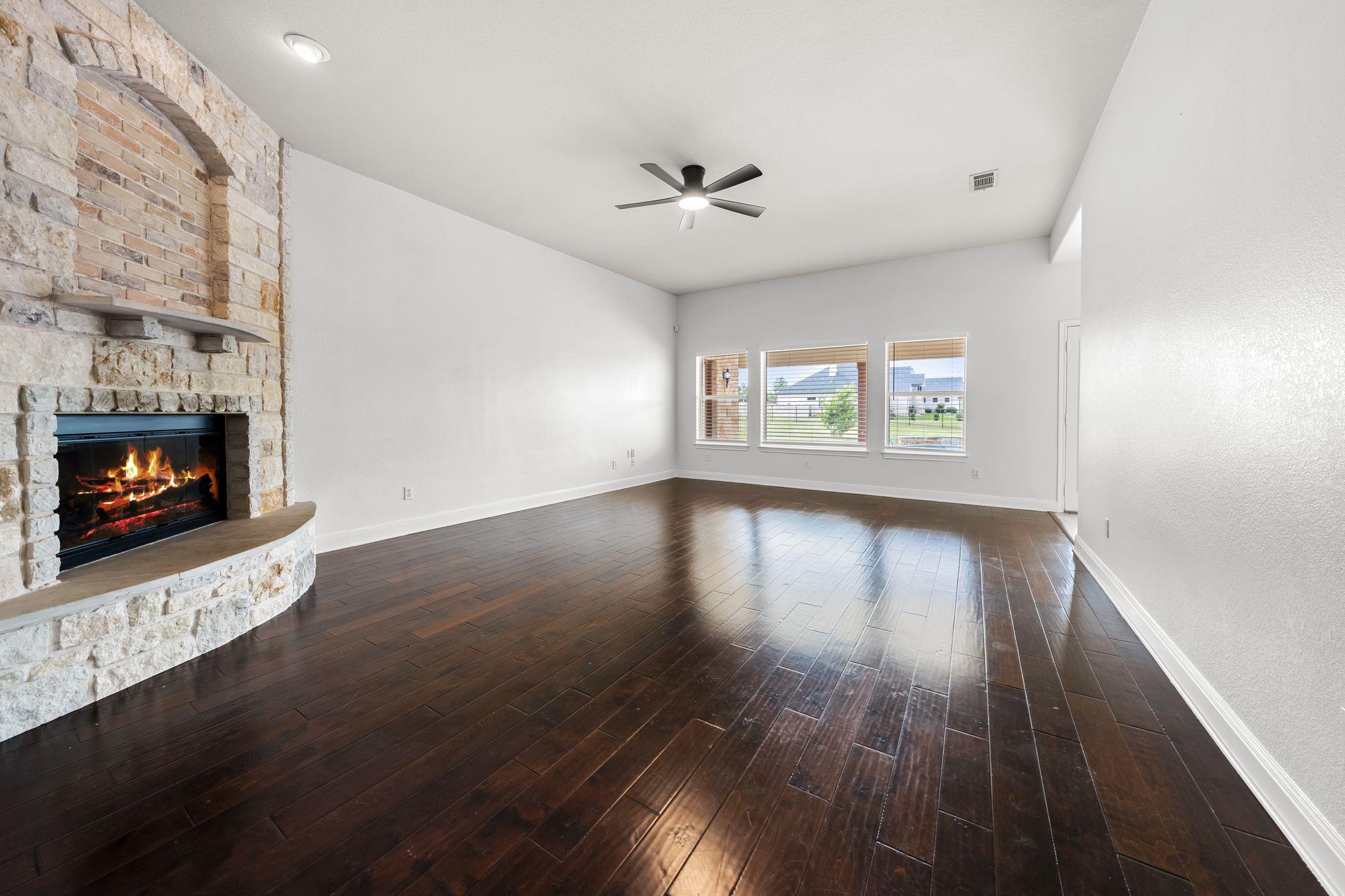 110 Starlight Trail Georgetown TX 78633