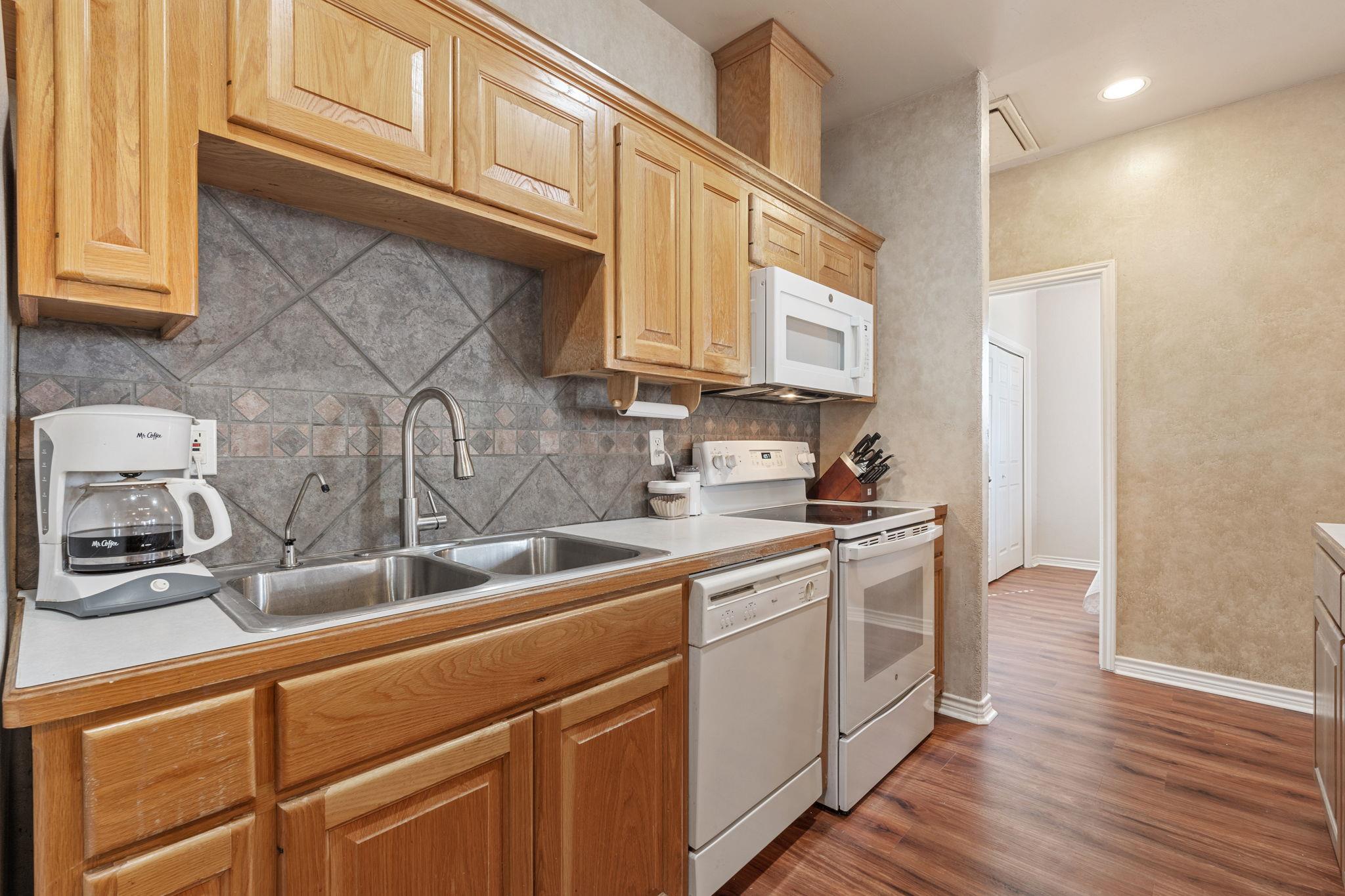 1559 County Road 343 Marble Falls TX 78654