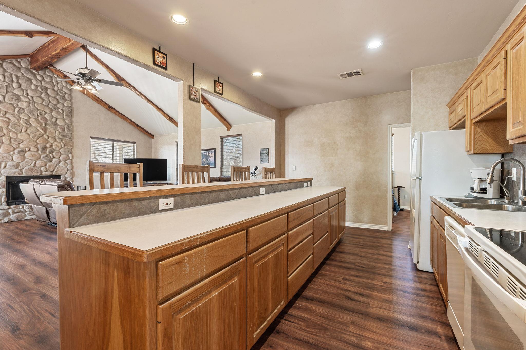 1559 County Road 343 Marble Falls TX 78654