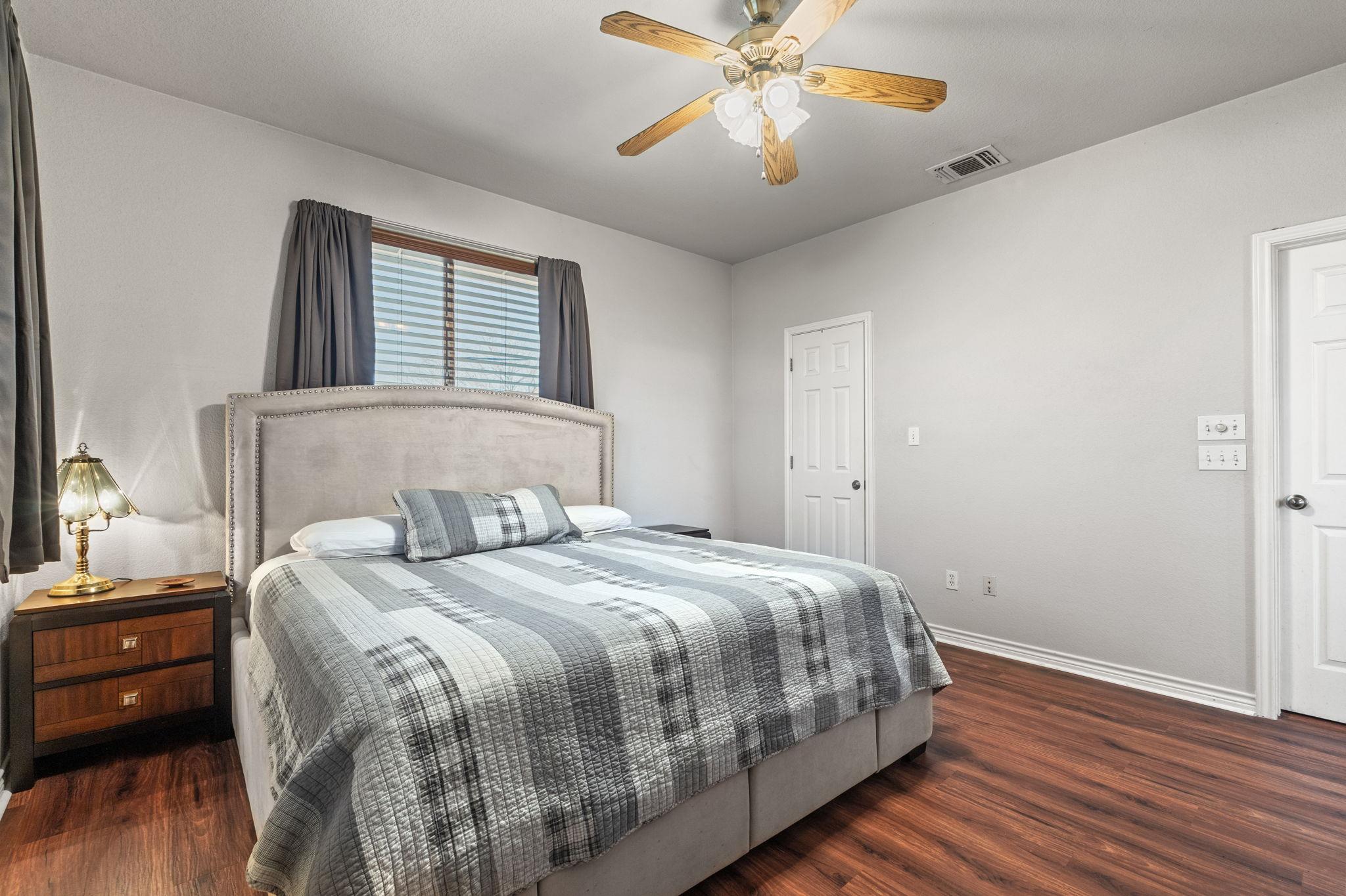 1559 County Road 343 Marble Falls TX 78654