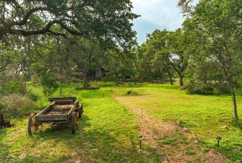 00000 Oakwood Loop Wimberley TX 78676