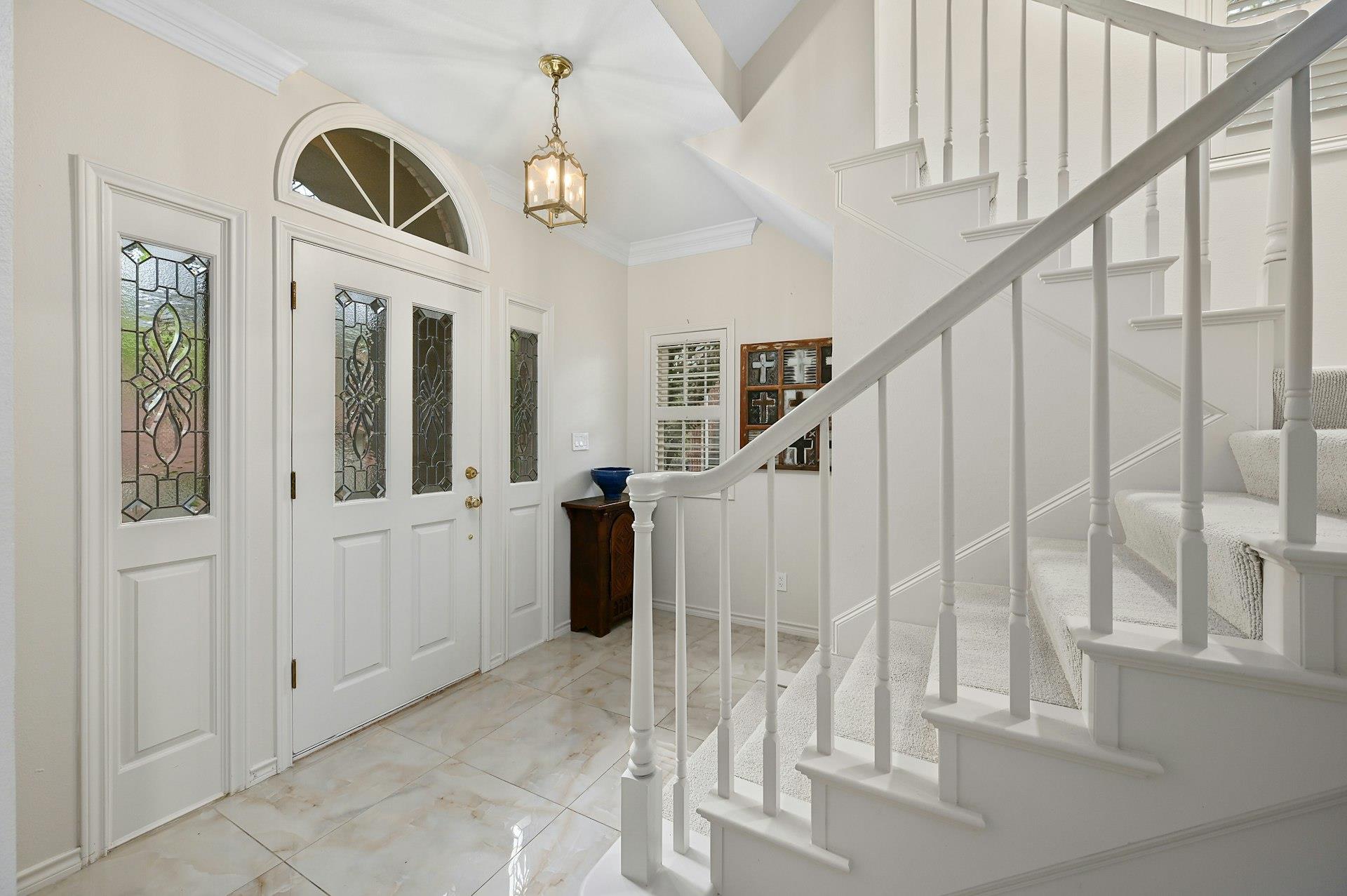 2712 Hillview Green Lane Austin TX 78703