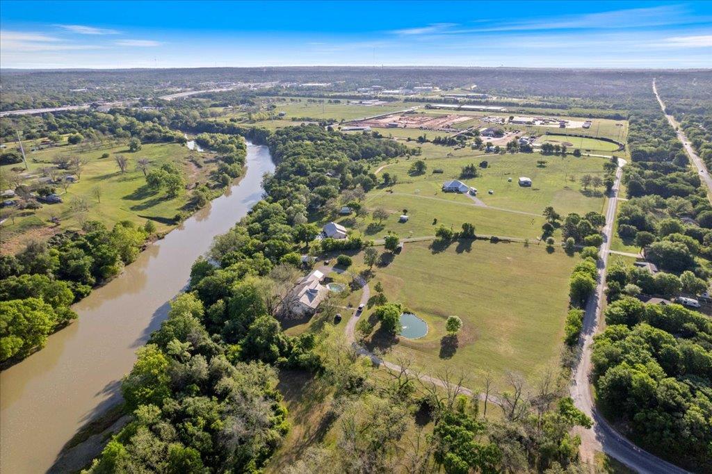 1218 Lovers Lane Bastrop TX 78602