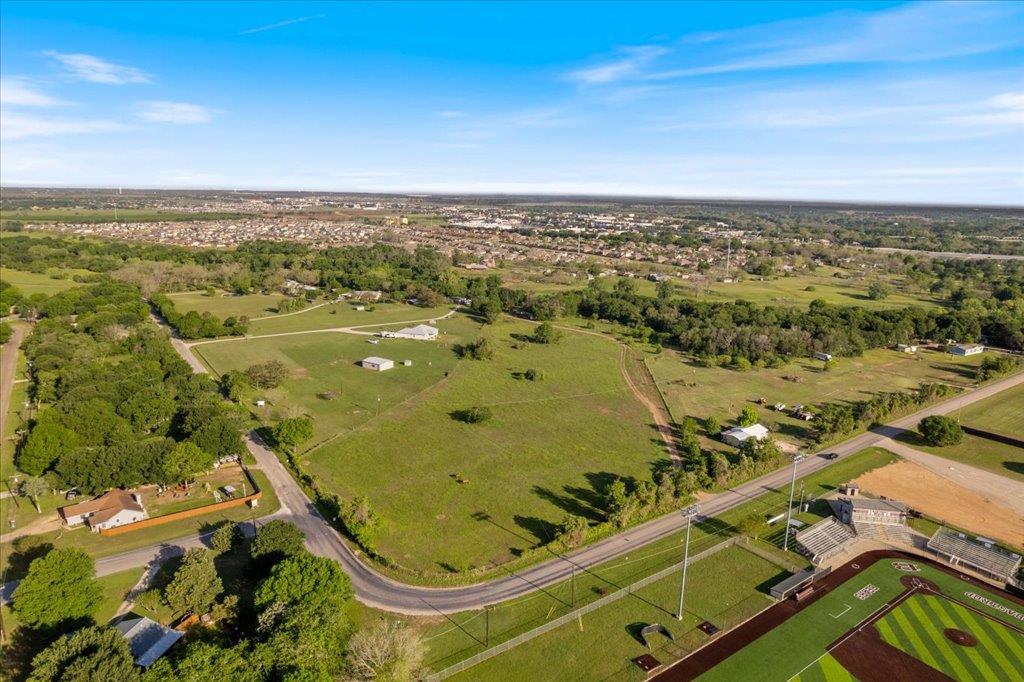 1218 Lovers Lane Bastrop TX 78602