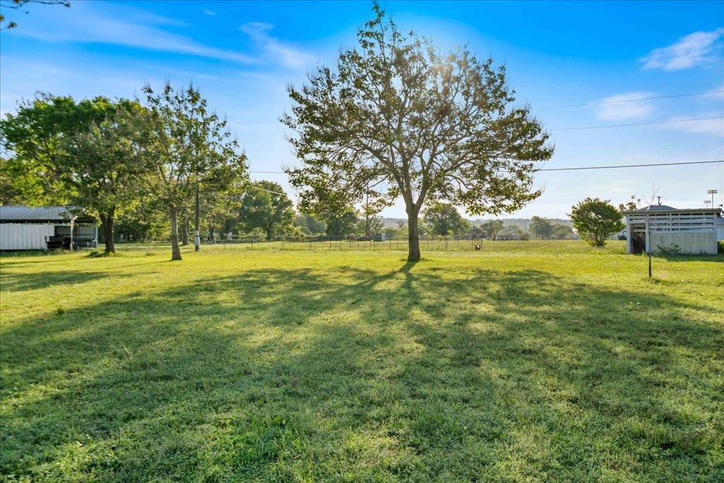 1218 Lovers Lane Bastrop TX 78602