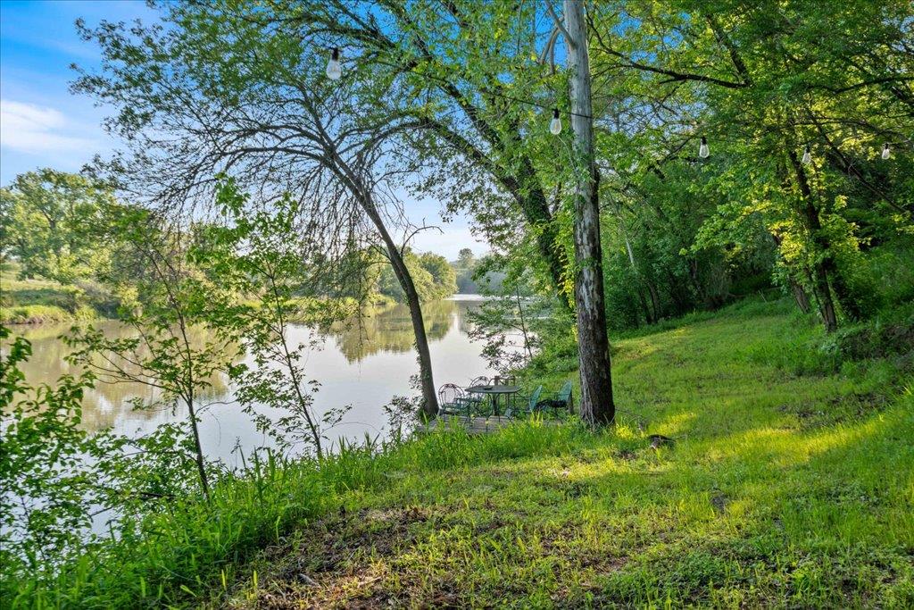 1218 Lovers Lane Bastrop TX 78602