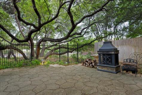 1012 Sailmaster Street Lakeway TX 78734