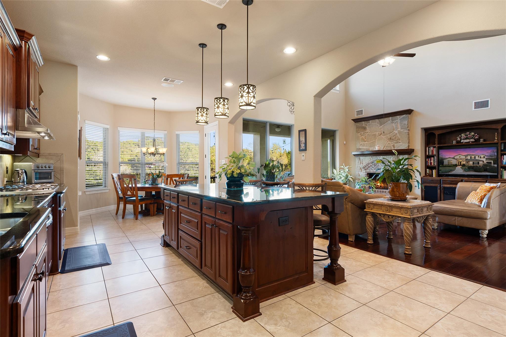 1200 Lions Lair Leander TX 78641