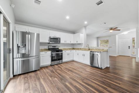 1501 Molson Lake Drive Leander TX 78641