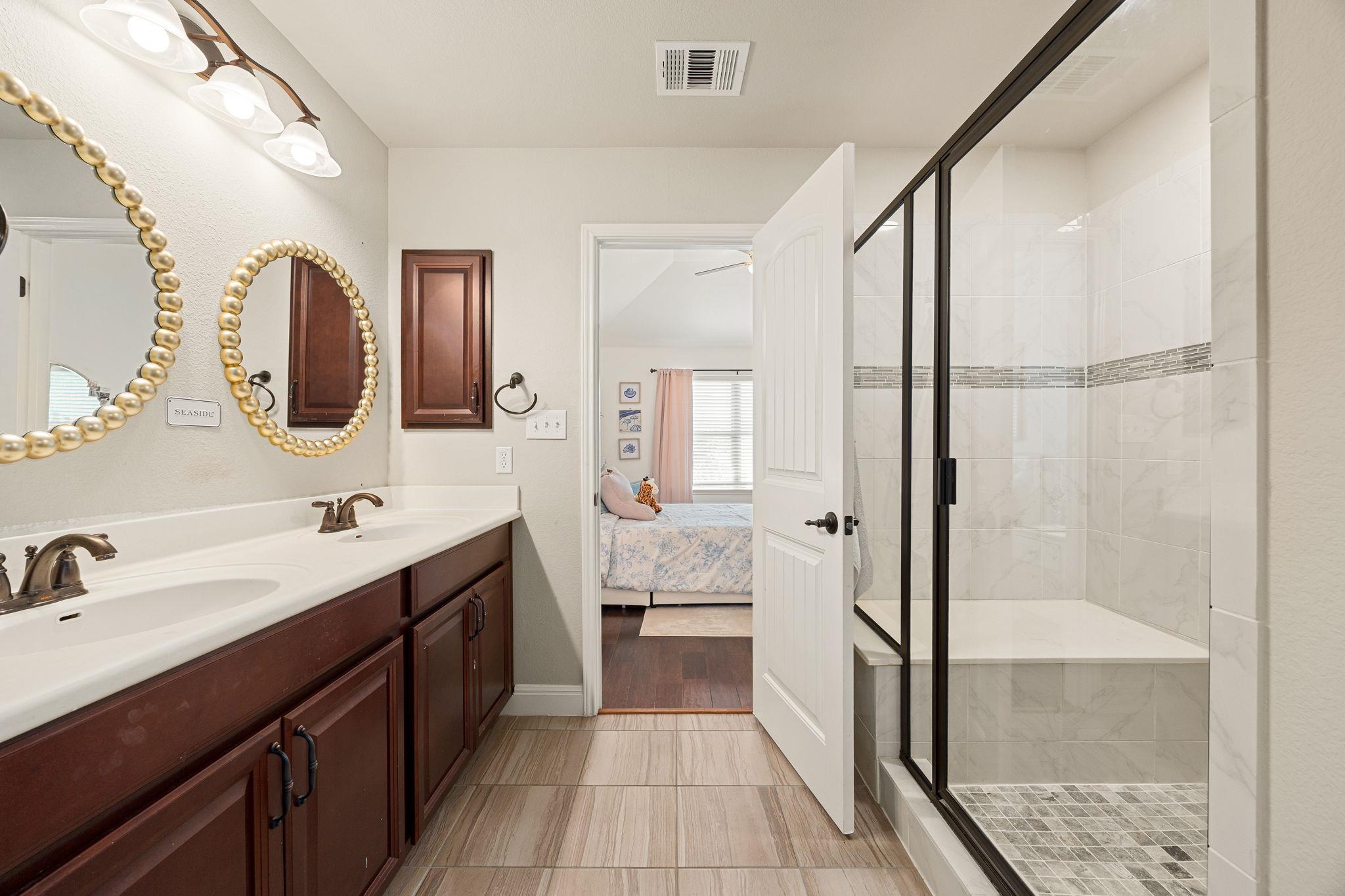 225 Pettigrew Path Buda TX 78610