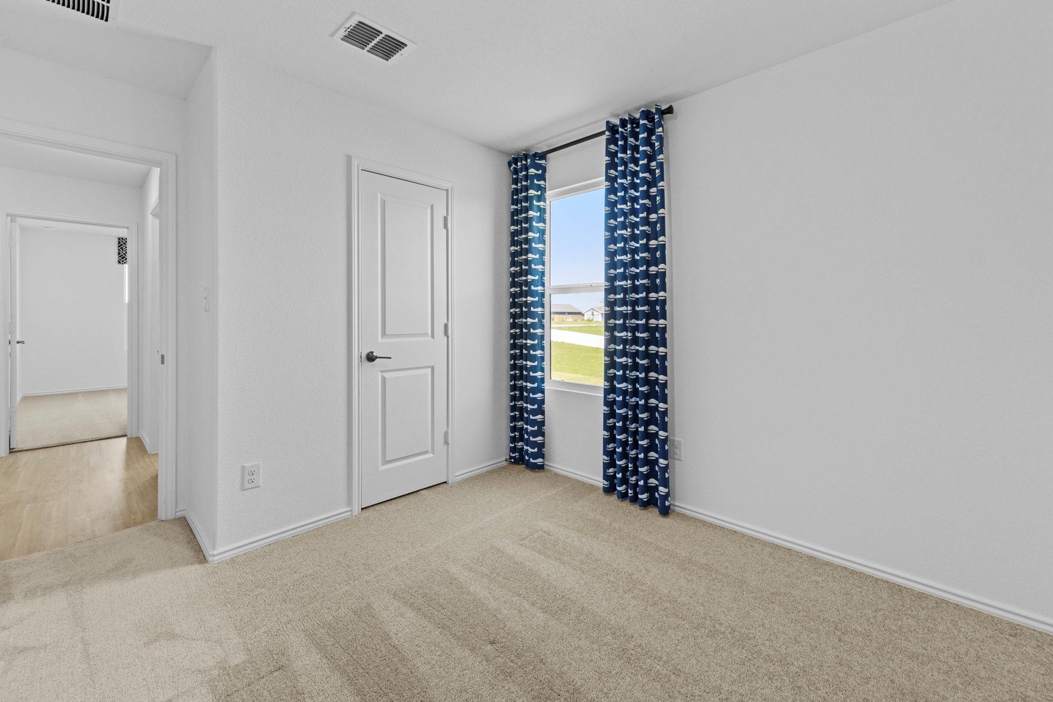 13216 Eastland Drive Mustang Ridge TX 78610