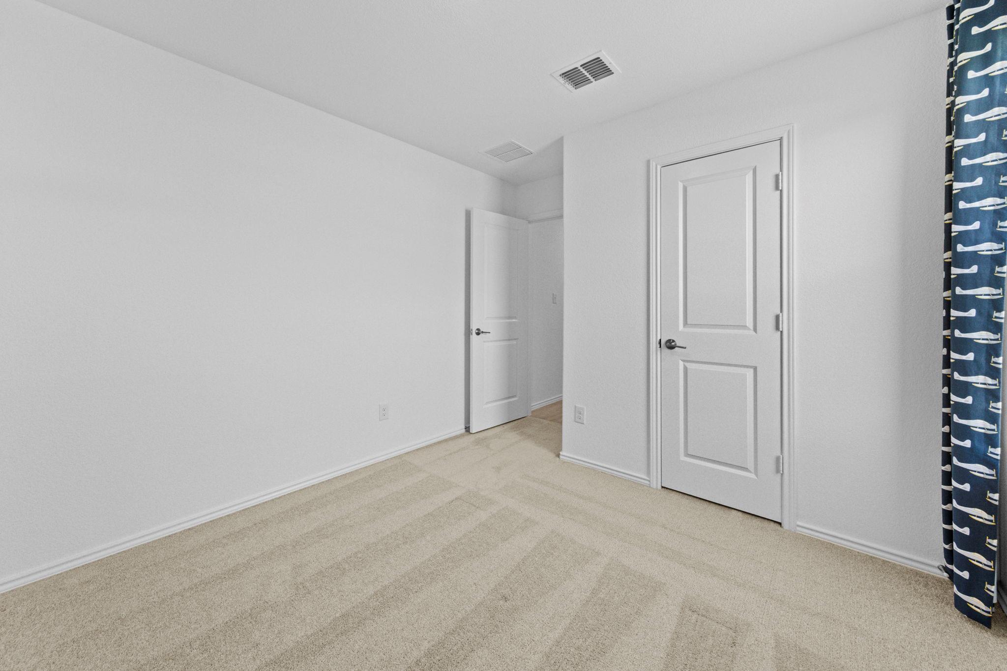 13216 Eastland Drive Mustang Ridge TX 78610