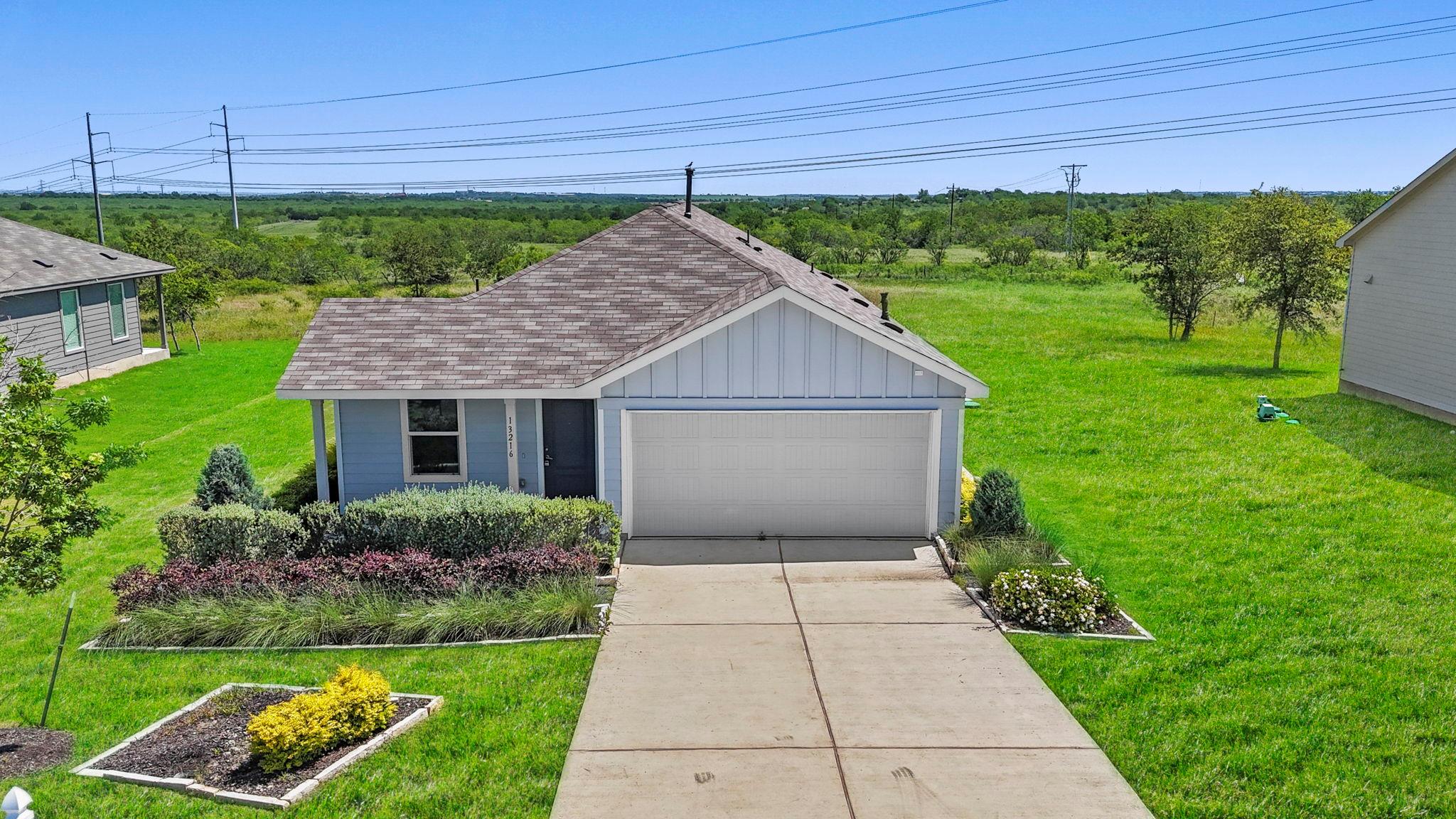 13216 Eastland Drive Mustang Ridge TX 78610