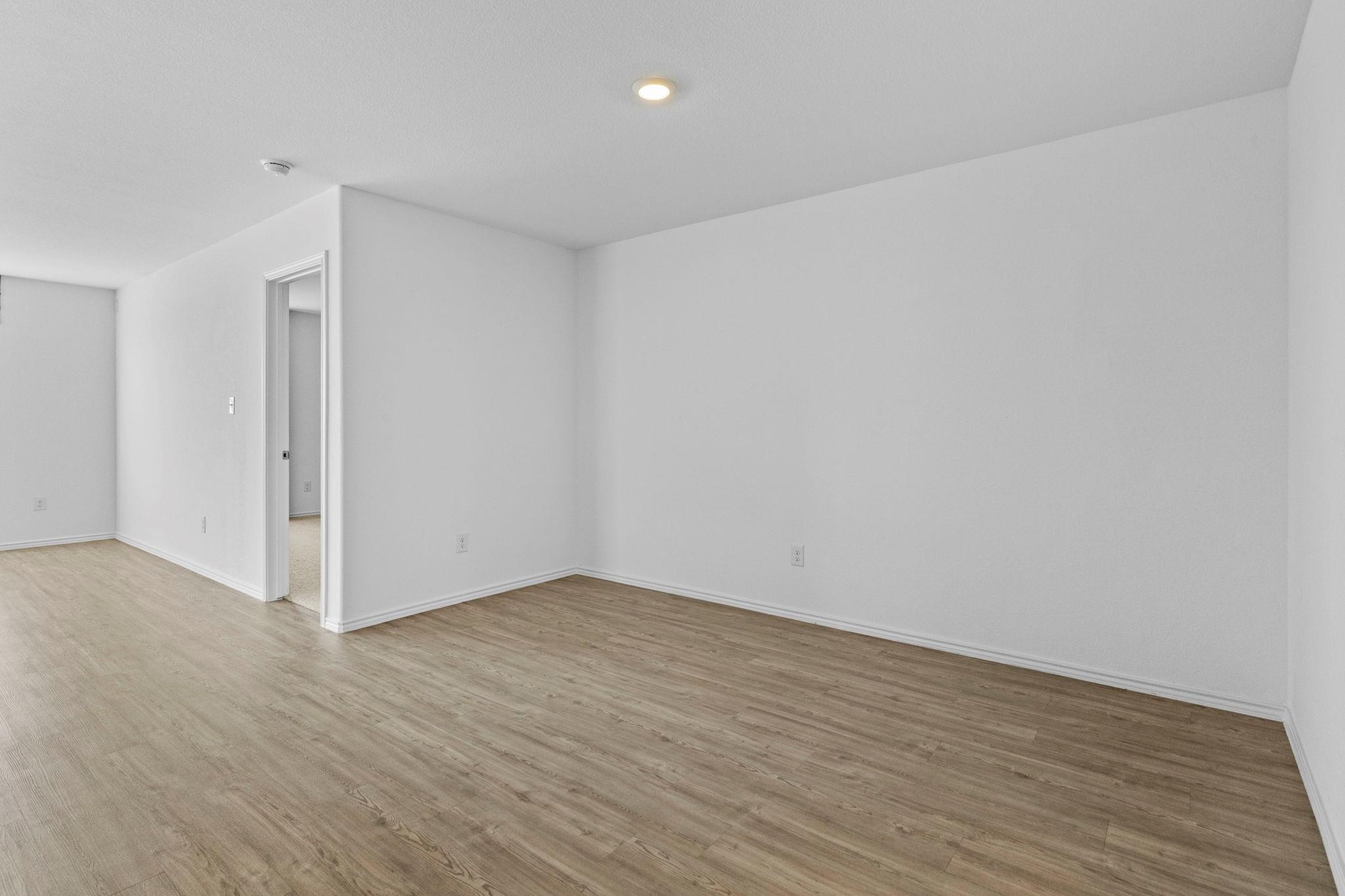 13216 Eastland Drive Mustang Ridge TX 78610