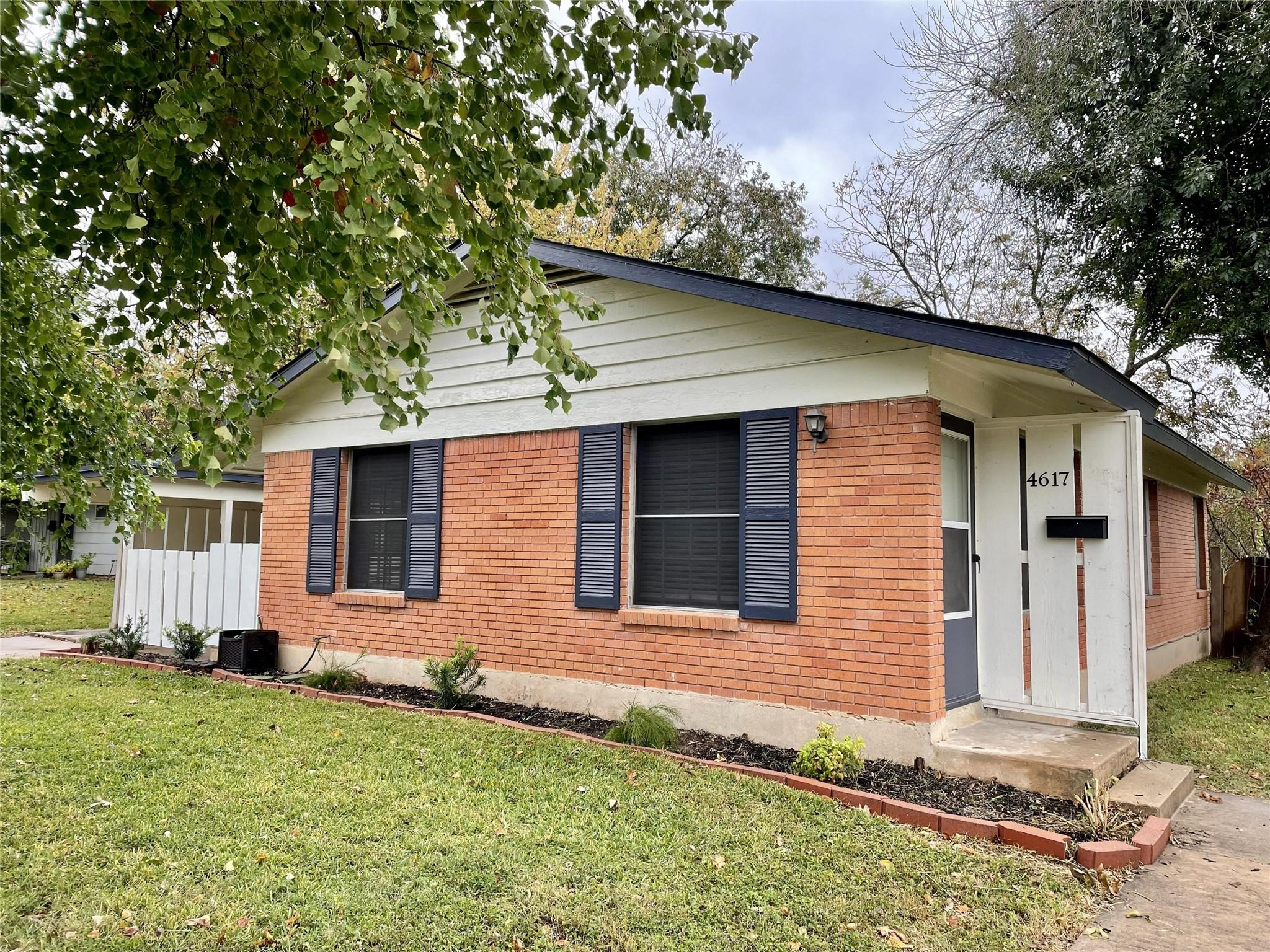 4617 Raintree Boulevard Austin TX 78745