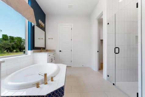 105 Council Oak Court Spicewood TX 78669