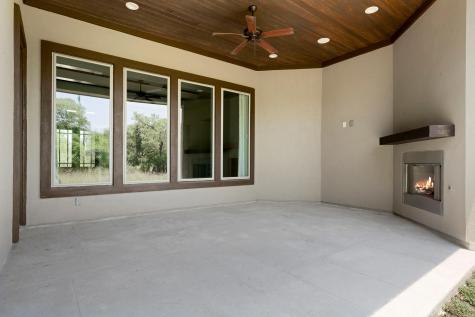105 Council Oak Court Spicewood TX 78669