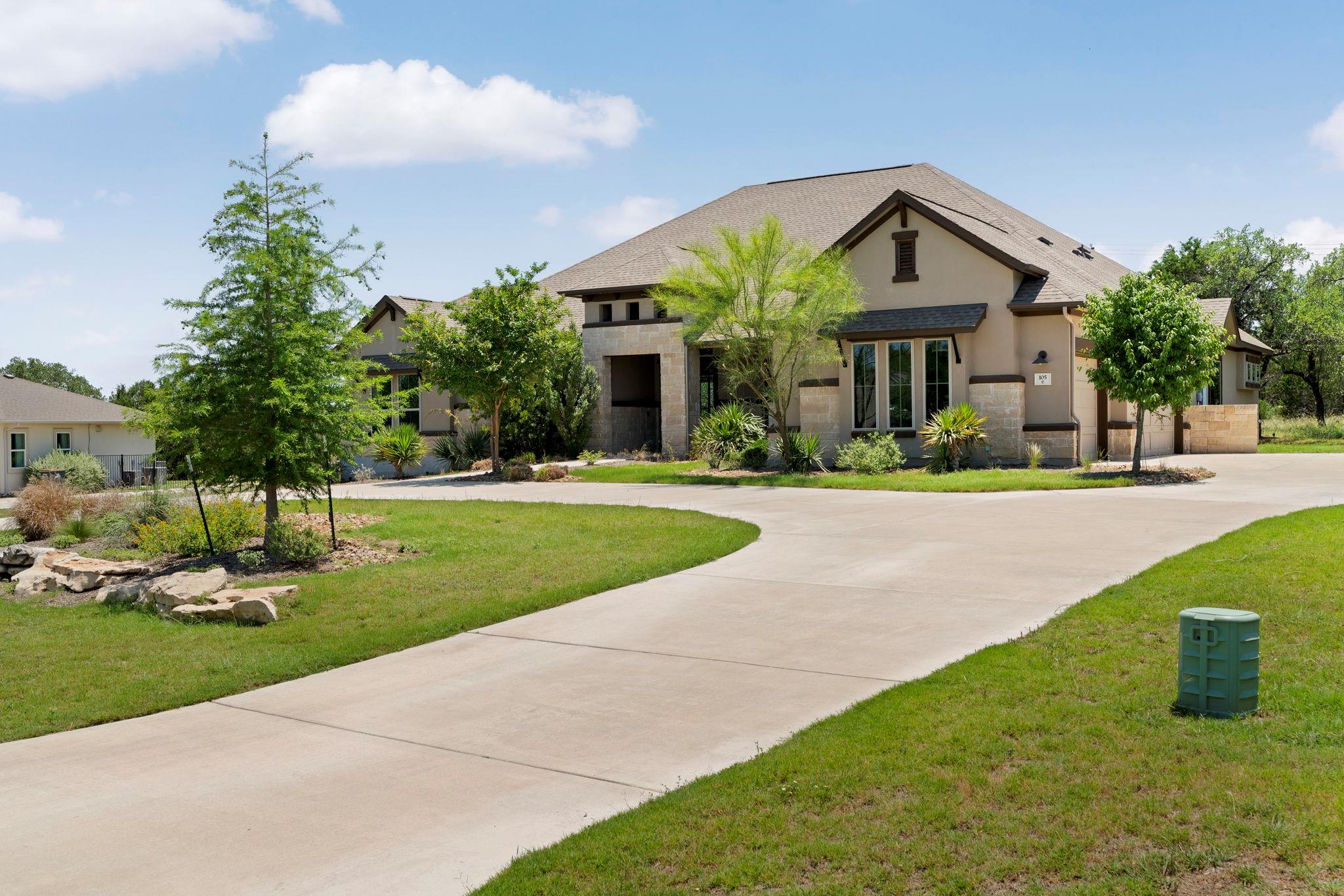 105 Council Oak Court Spicewood TX 78669