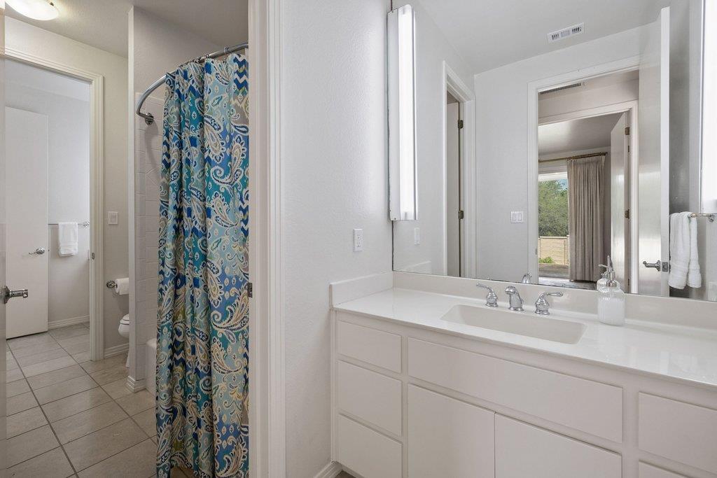 109 Double Eagle Drive Austin TX 78738