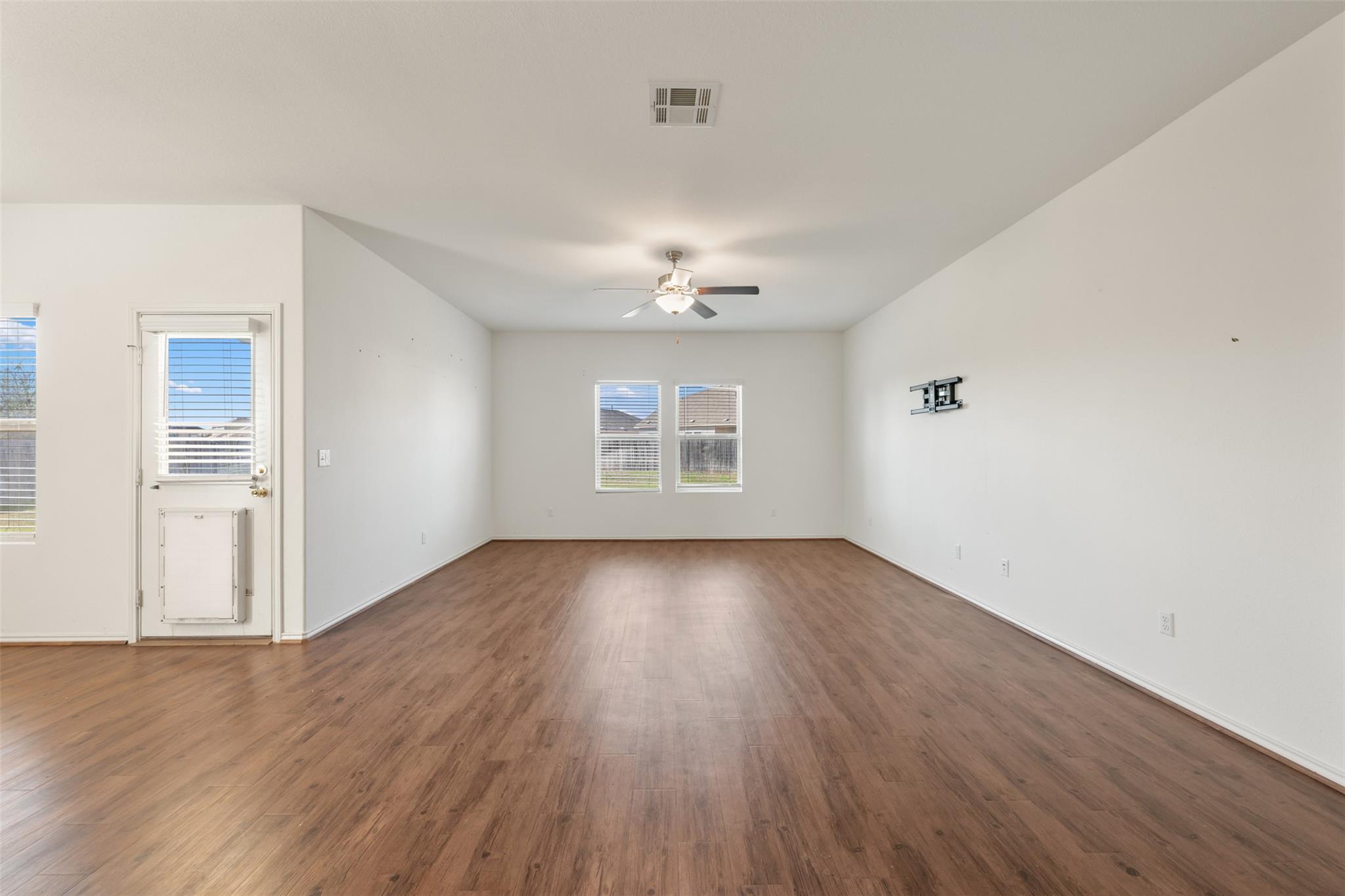 160 Copper Lane Kyle TX 78640