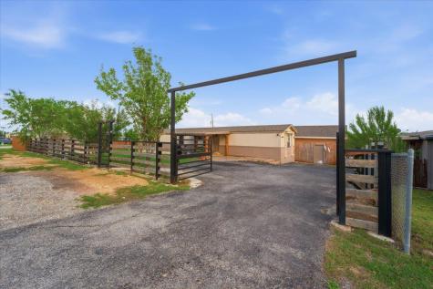 112 Storm Court Kyle TX 78640