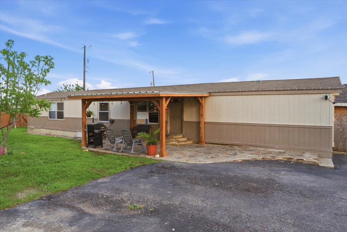 112 Storm Court Kyle TX 78640