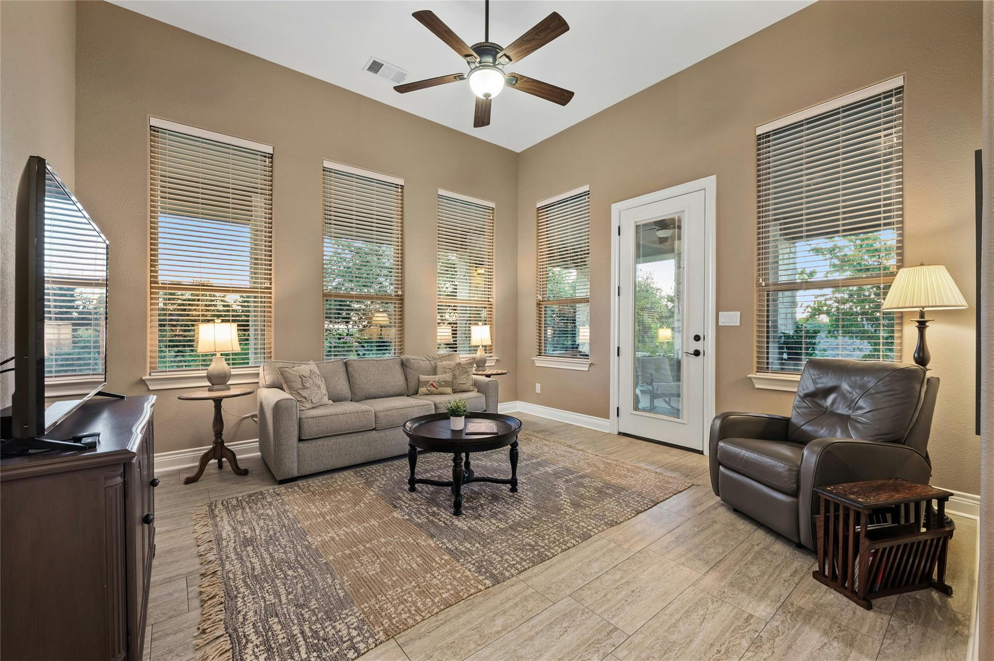 201 Greenridge Lane Dripping Springs TX 78620