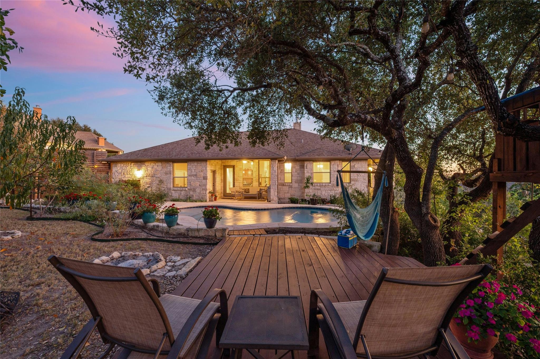 201 Greenridge Lane Dripping Springs TX 78620