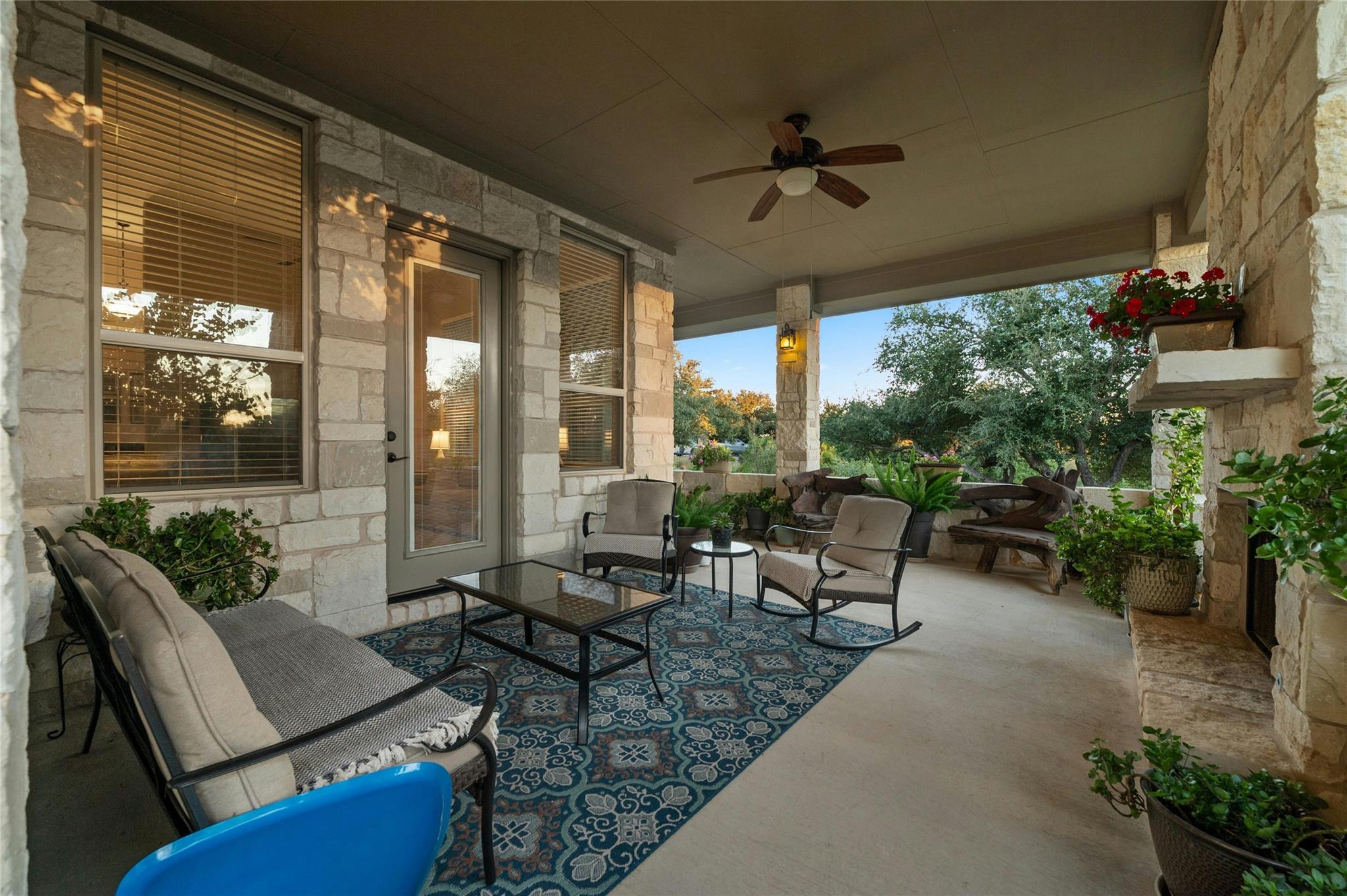 201 Greenridge Lane Dripping Springs TX 78620