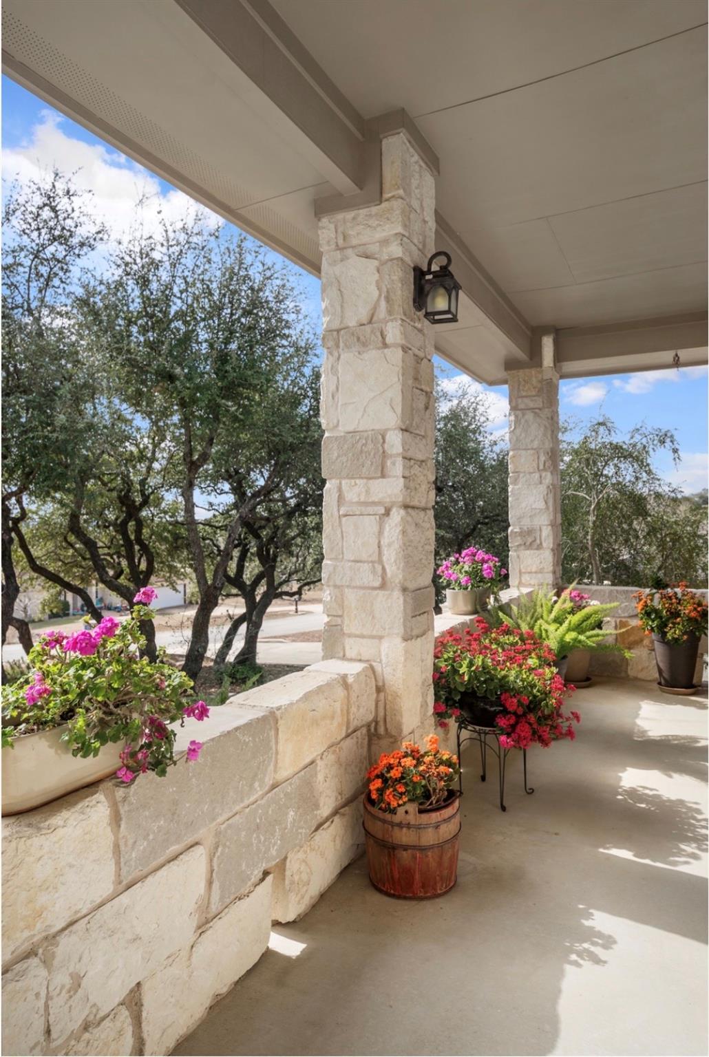 201 Greenridge Lane Dripping Springs TX 78620