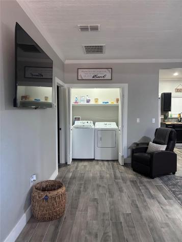1135 Red Fox Road La Grange TX 78945