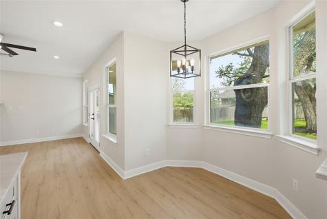 302 Deepwood Drive Georgetown TX 78628